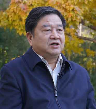 國家林業和草原局國家公園研究院院長唐小平
國家公園是否對公眾開放?下一批國家公園將設在哪?未來國家公園如何建設?上述問題受到社會公眾的持續關注。